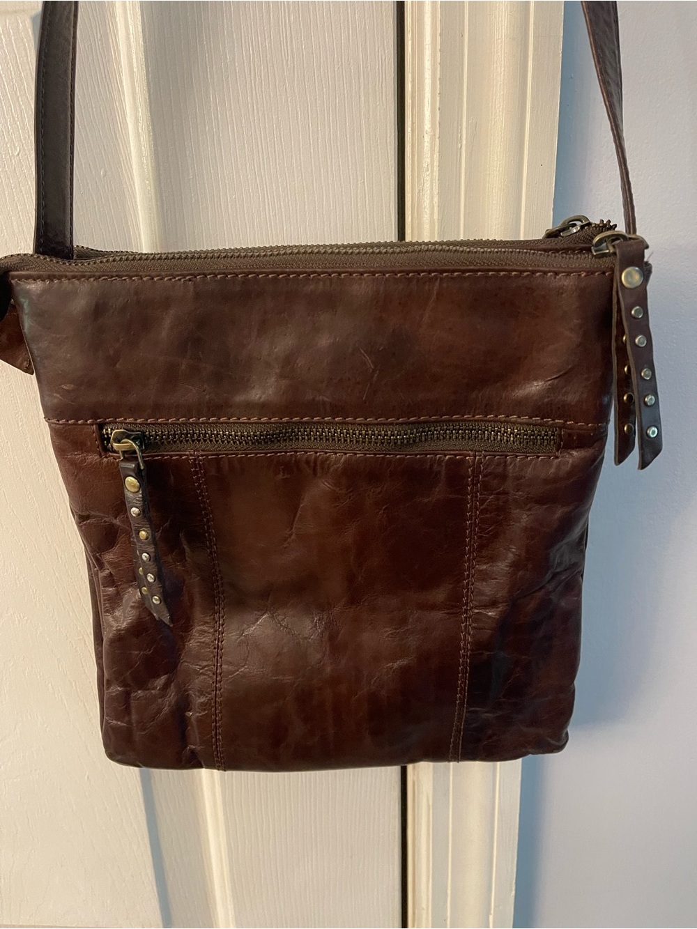 Sorpresa! Genuine leather shoulder bag